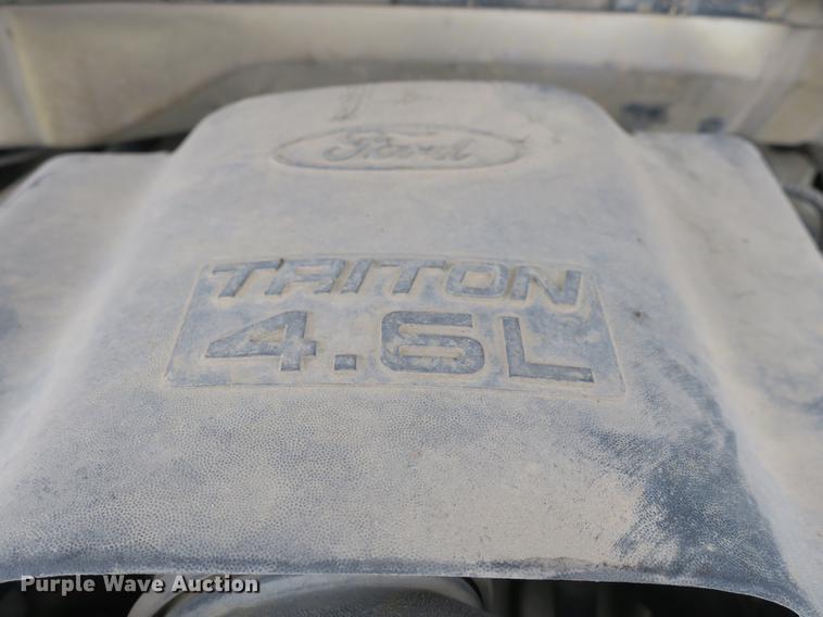 image for item DB8826 2003 Ford F150 SuperCab pickup truck