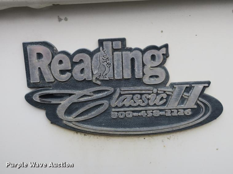 image for item DB8827 2002 Chevrolet Silverado 3500 utility bed pickup truck