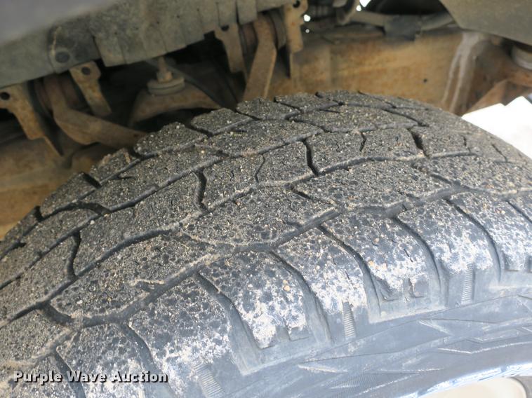 image for item DB8828 2001 Ford F150 SuperCab pickup truck