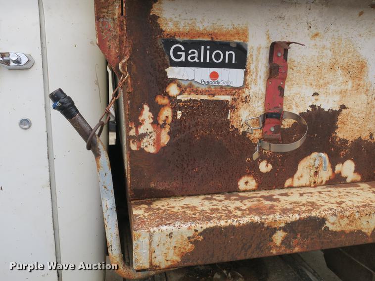 image for item DB8829 1978 International Loadstar 1600 dump truck