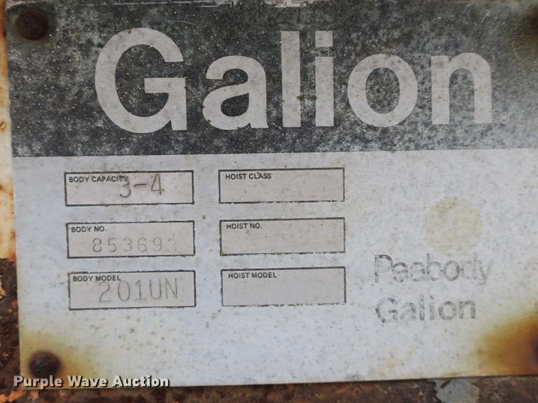 image for item DB8829 1978 International Loadstar 1600 dump truck