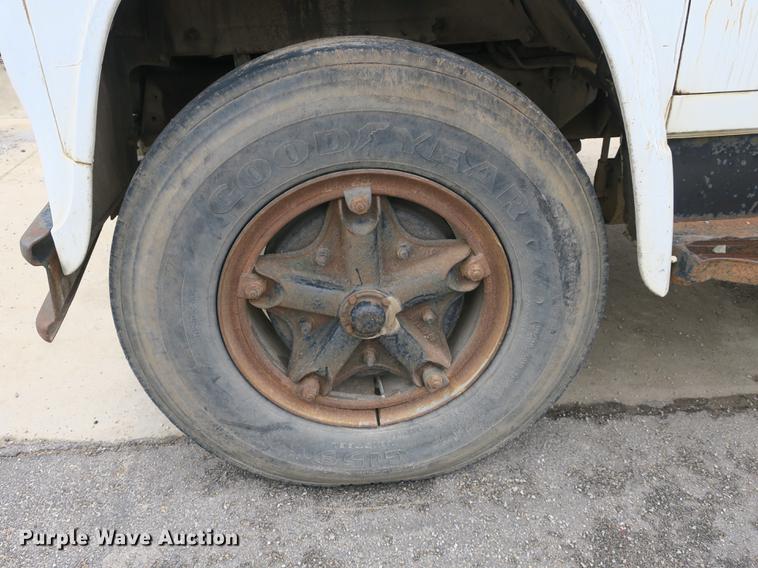 image for item DB8829 1978 International Loadstar 1600 dump truck