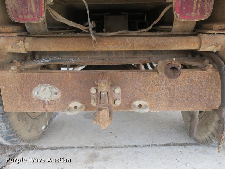 image for item DB8829 1978 International Loadstar 1600 dump truck