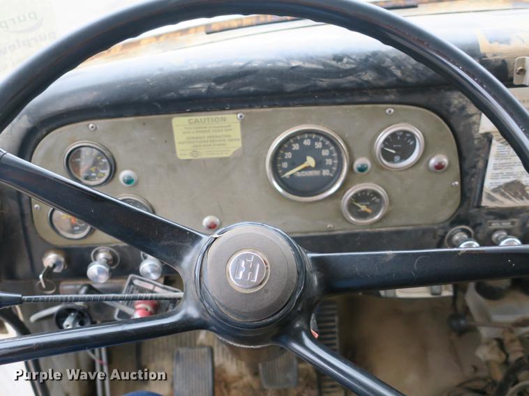 image for item DB8829 1978 International Loadstar 1600 dump truck