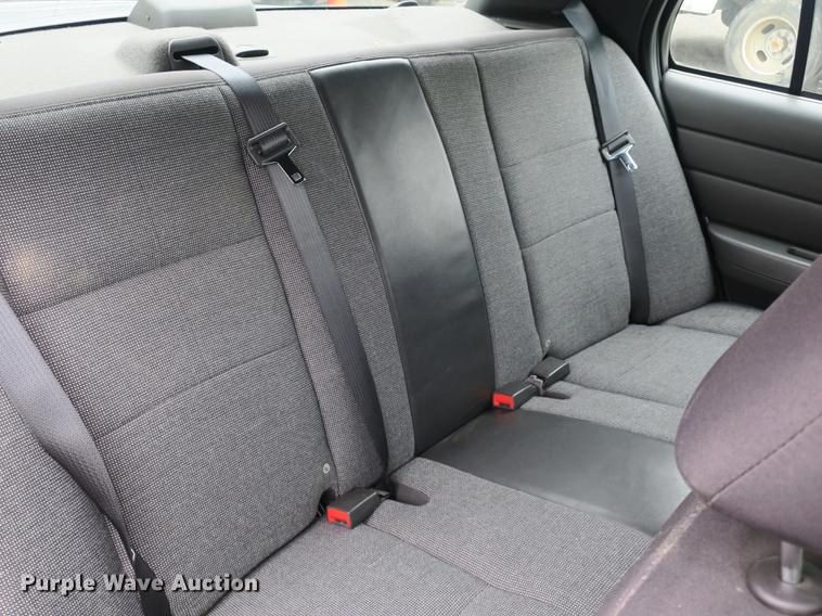 image for item DB8831 2003 Ford Crown Victoria Police Interceptor