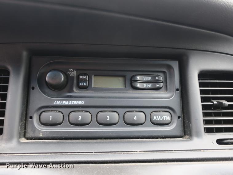 image for item DB8831 2003 Ford Crown Victoria Police Interceptor