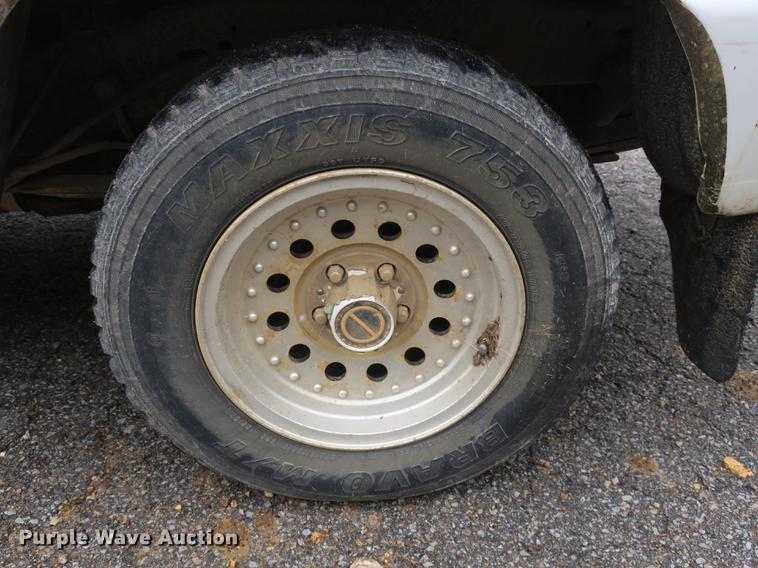 image for item DB8832 1996 Ford Ranger SuperCab pickup truck