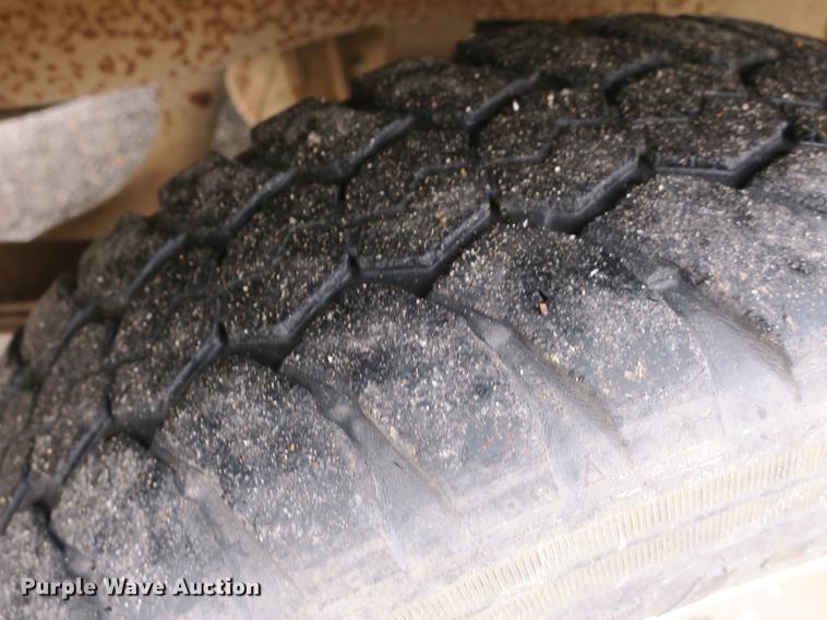 image for item DB8832 1996 Ford Ranger SuperCab pickup truck