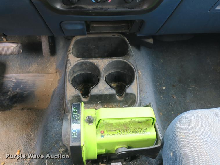 image for item DB8832 1996 Ford Ranger SuperCab pickup truck