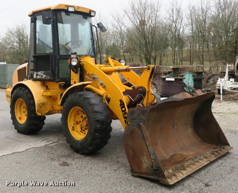image for item DB8834 2000 JCB 409B wheel loader