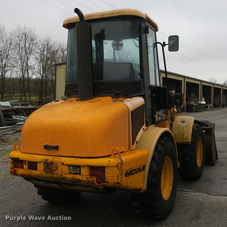 image for item DB8834 2000 JCB 409B wheel loader