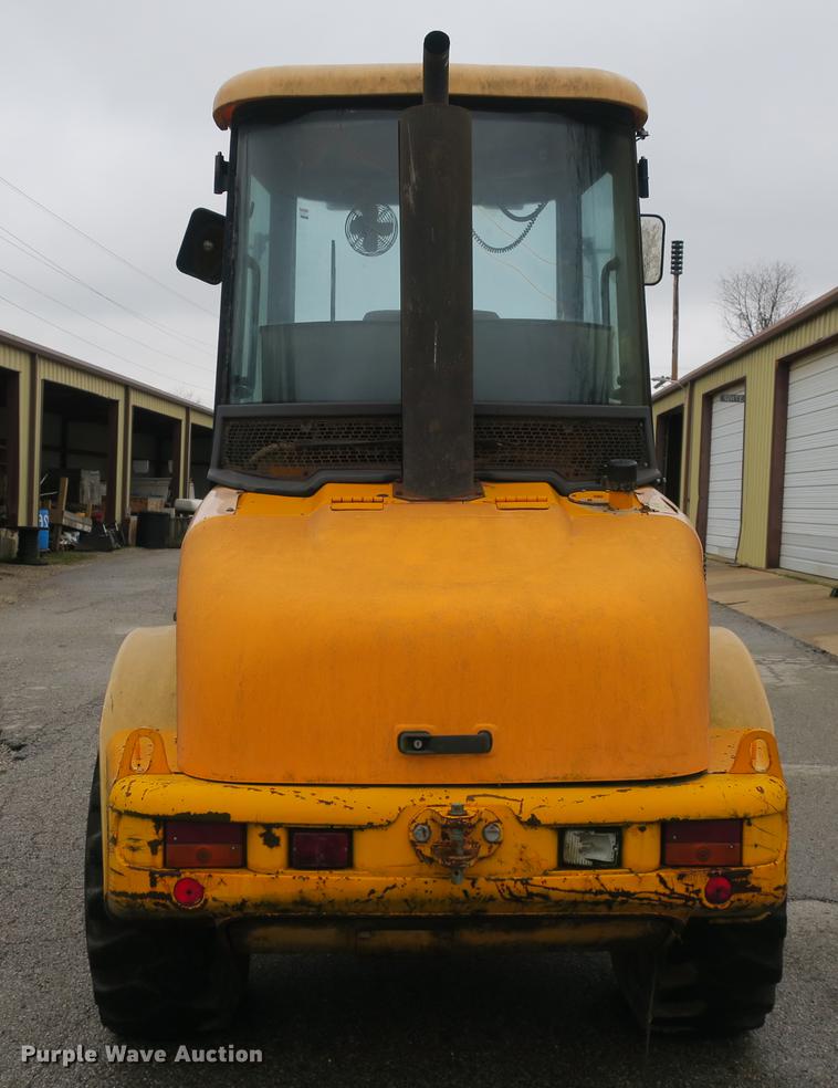 image for item DB8834 2000 JCB 409B wheel loader