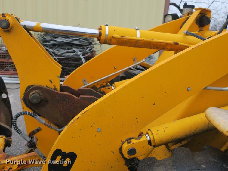 image for item DB8834 2000 JCB 409B wheel loader