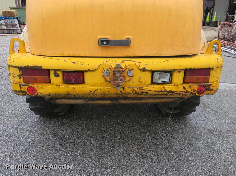 image for item DB8834 2000 JCB 409B wheel loader