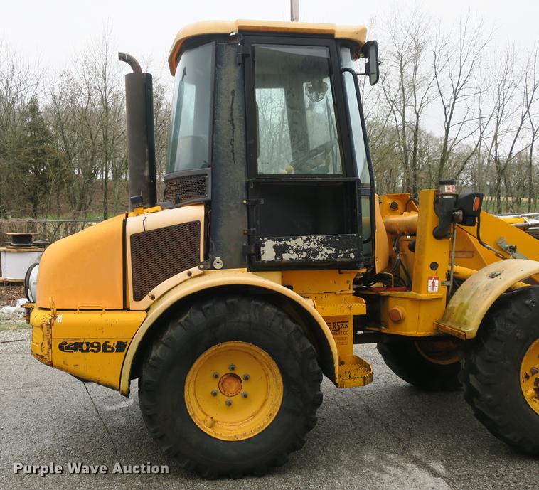 image for item DB8834 2000 JCB 409B wheel loader