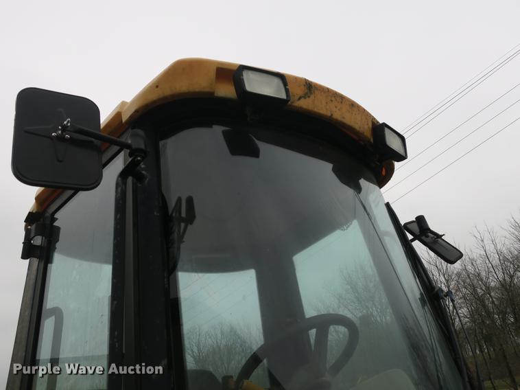 image for item DB8834 2000 JCB 409B wheel loader
