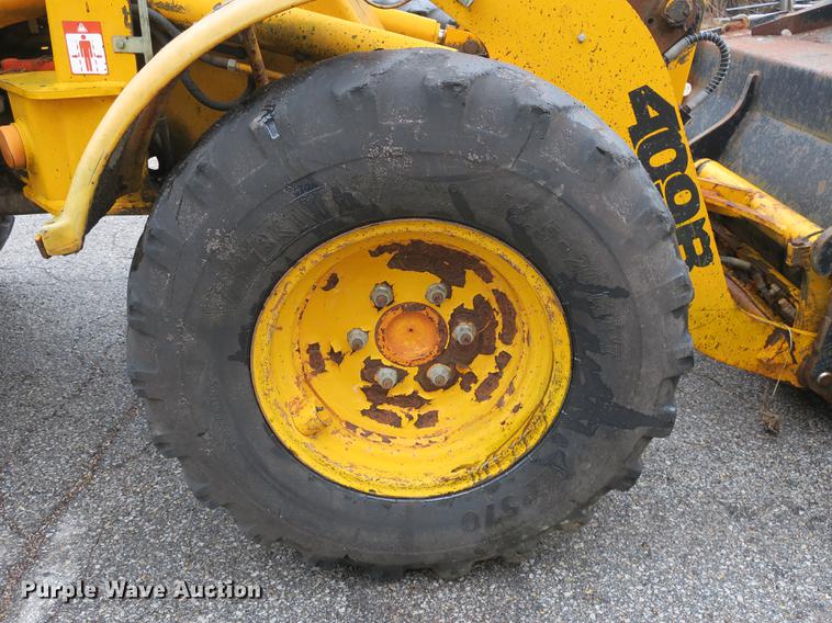 image for item DB8834 2000 JCB 409B wheel loader