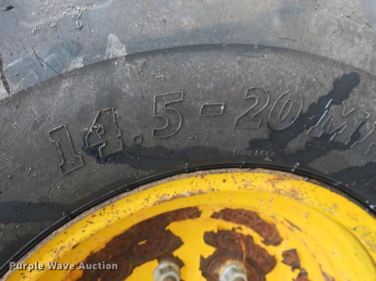 image for item DB8834 2000 JCB 409B wheel loader