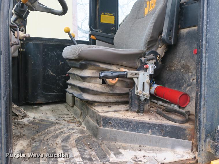 image for item DB8834 2000 JCB 409B wheel loader