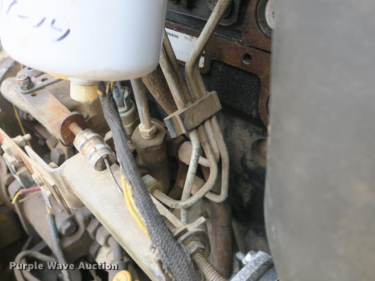 image for item DB8834 2000 JCB 409B wheel loader