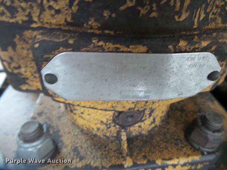 image for item DD2297 Tiger side boom mower parts