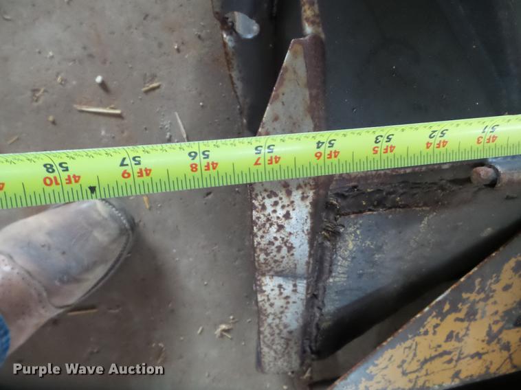 image for item DD2297 Tiger side boom mower parts