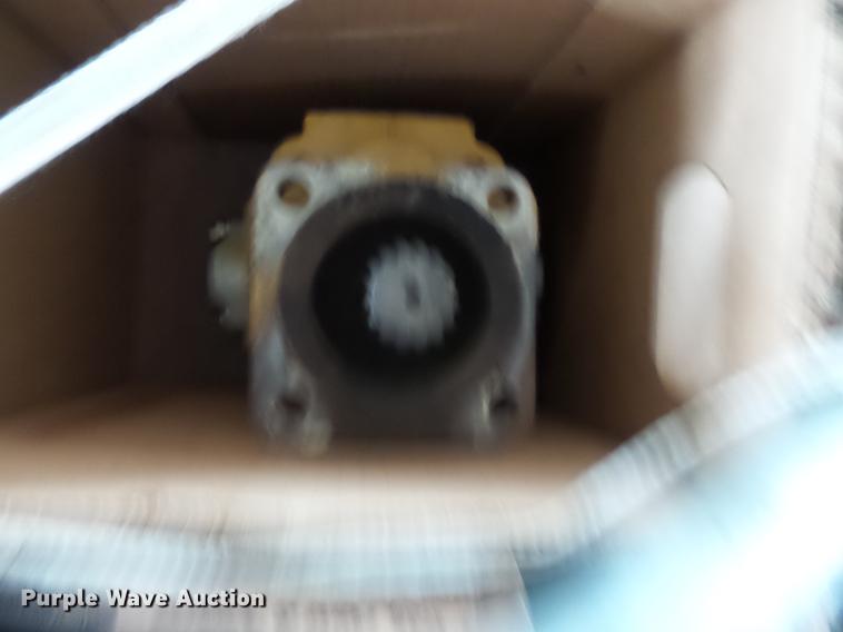 image for item DD2297 Tiger side boom mower parts