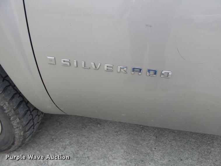 image for item DD2299 2009 Chevrolet Silverado 1500 Crew Cab pickup truck