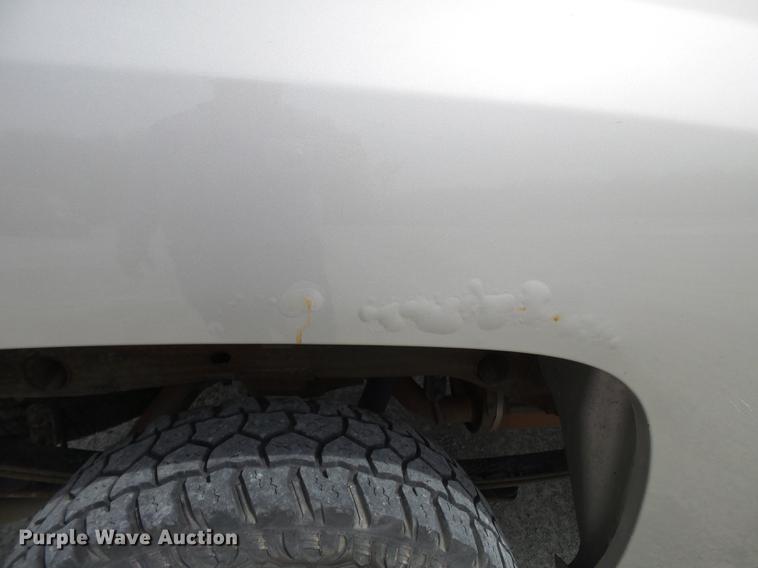 image for item DD2299 2009 Chevrolet Silverado 1500 Crew Cab pickup truck