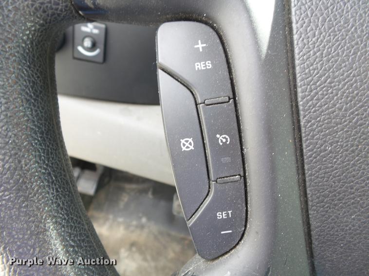 image for item DD2299 2009 Chevrolet Silverado 1500 Crew Cab pickup truck