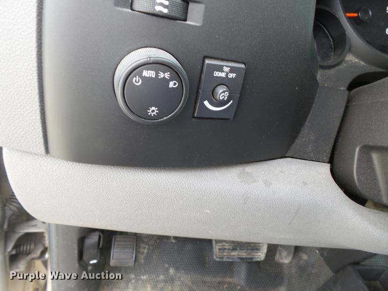 image for item DD2299 2009 Chevrolet Silverado 1500 Crew Cab pickup truck