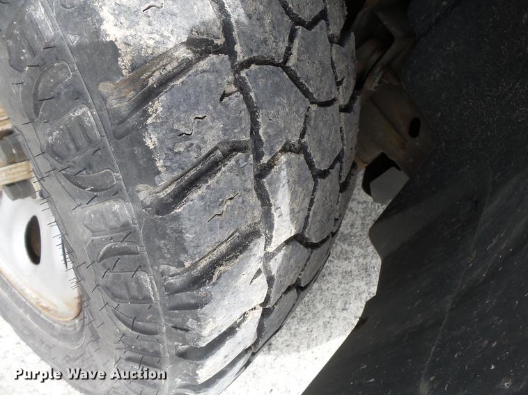 image for item DD2299 2009 Chevrolet Silverado 1500 Crew Cab pickup truck