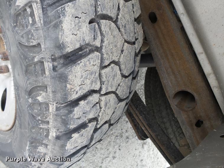 image for item DD2299 2009 Chevrolet Silverado 1500 Crew Cab pickup truck