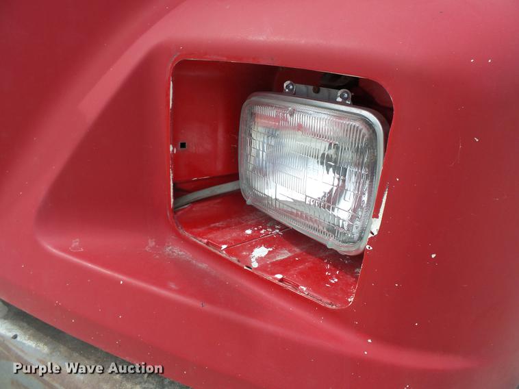 image for item DD2301 1998 Freightliner FL70 dump truck