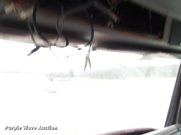 image for item DD2301 1998 Freightliner FL70 dump truck