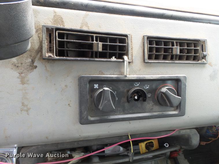 image for item DD2301 1998 Freightliner FL70 dump truck