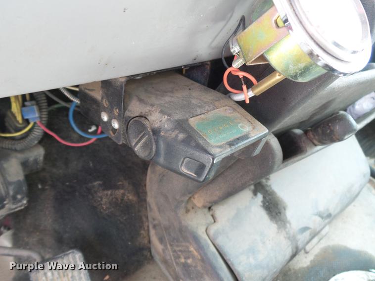 image for item DD2301 1998 Freightliner FL70 dump truck