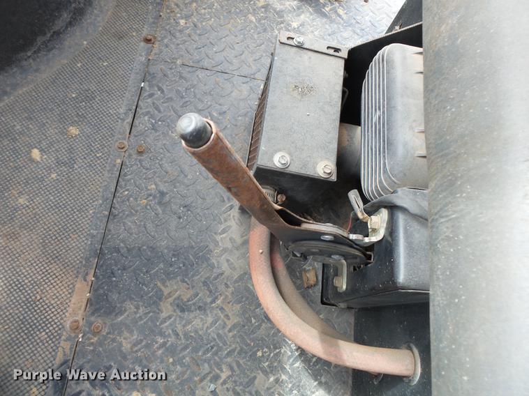 image for item DD2302 Kawasaki Mule utility vehicle