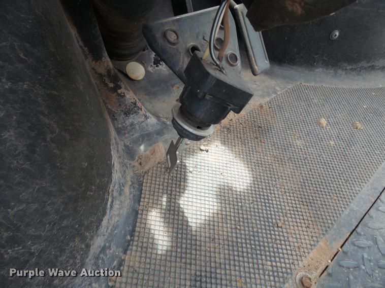 image for item DD2302 Kawasaki Mule utility vehicle