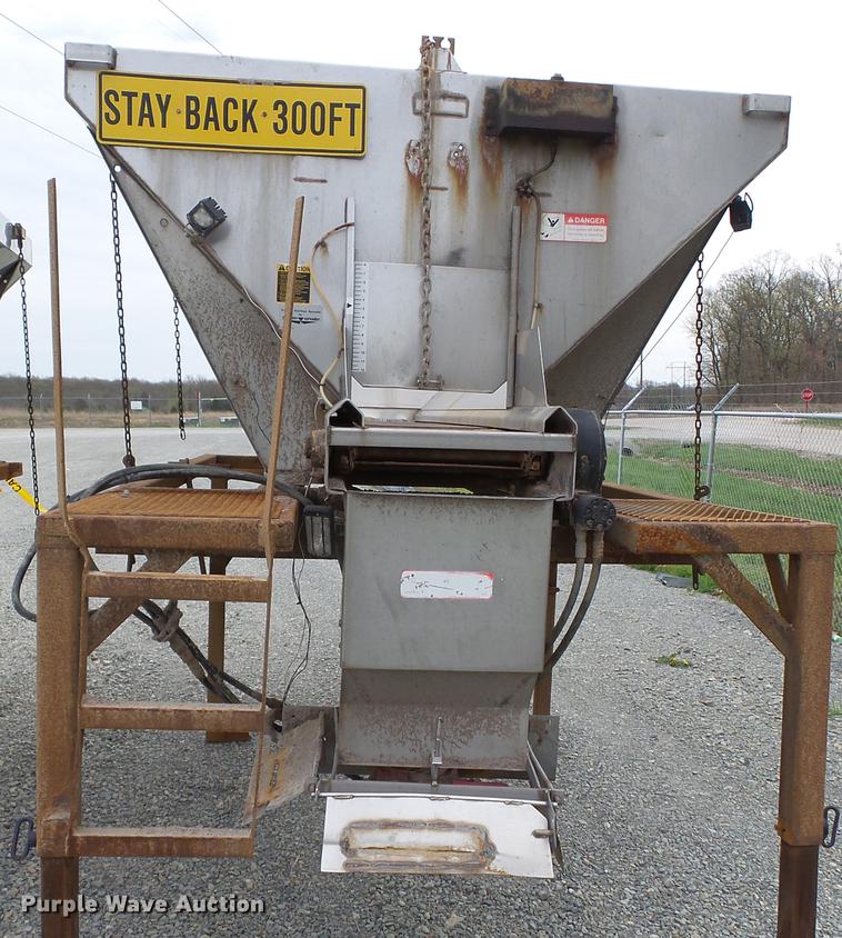 image for item DD2303 Swenson spreader