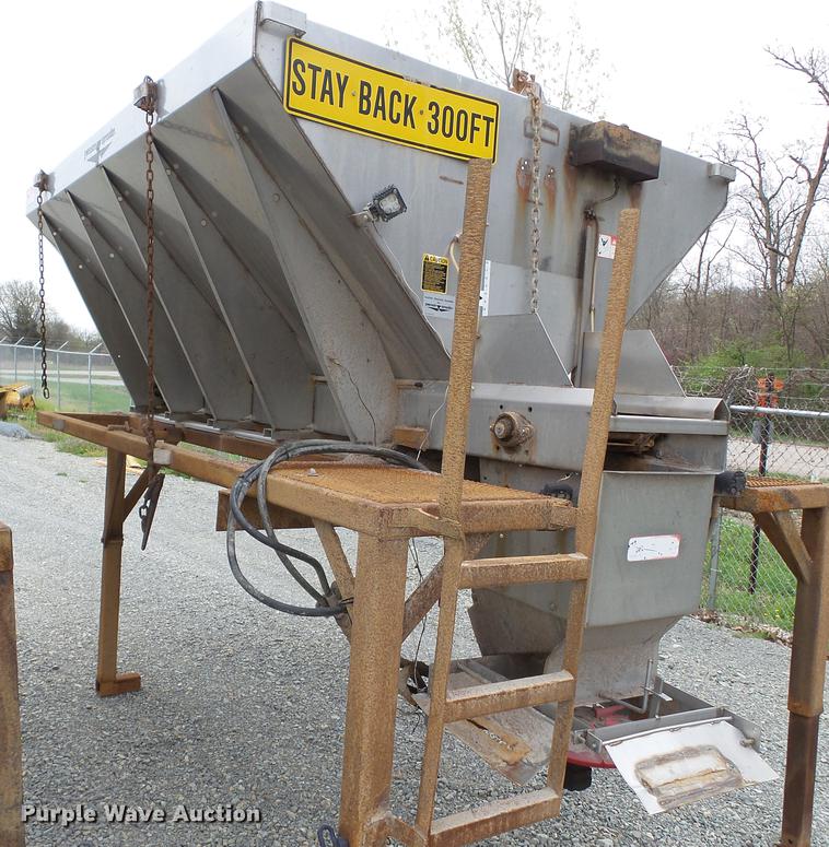 image for item DD2303 Swenson spreader