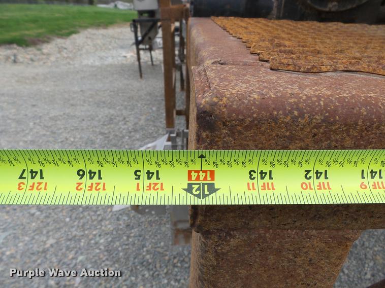 image for item DD2303 Swenson spreader