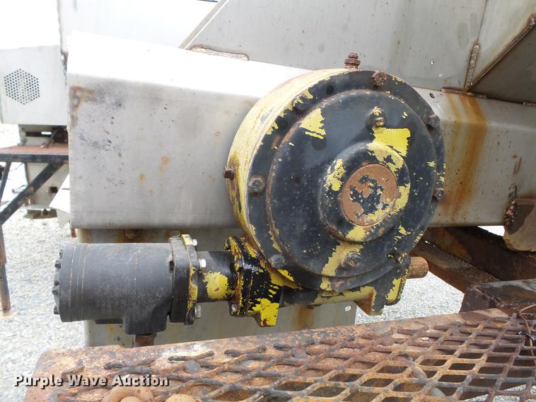 image for item DD2304 Swenson spreader