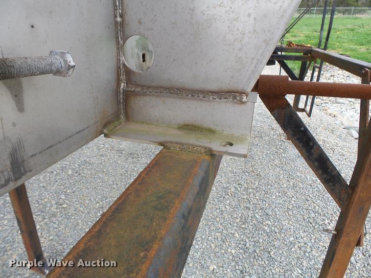 image for item DD2305 Monroe MO-120-50-44 spreader