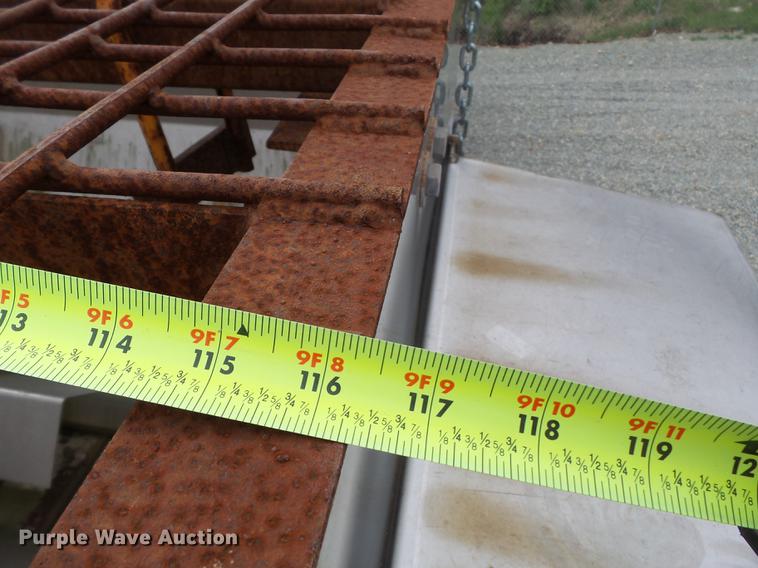 image for item DD2305 Monroe MO-120-50-44 spreader