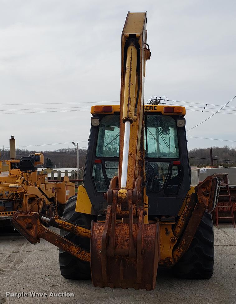 image for item DD4046 1991 John Deere 510C backhoe