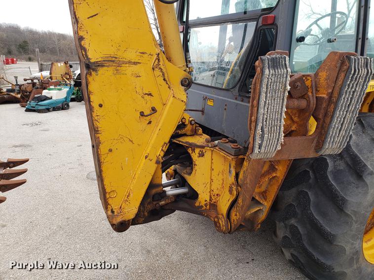 image for item DD4046 1991 John Deere 510C backhoe
