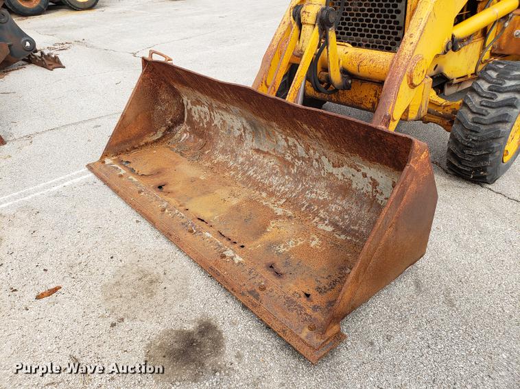 image for item DD4046 1991 John Deere 510C backhoe