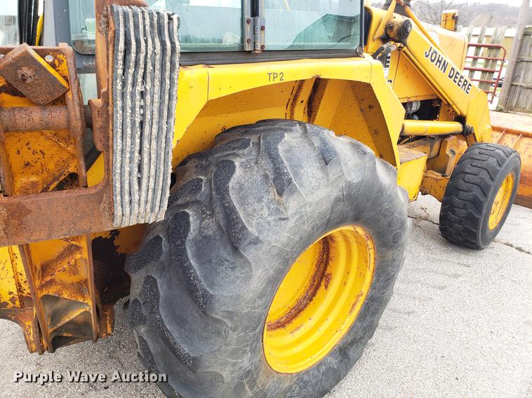 image for item DD4046 1991 John Deere 510C backhoe