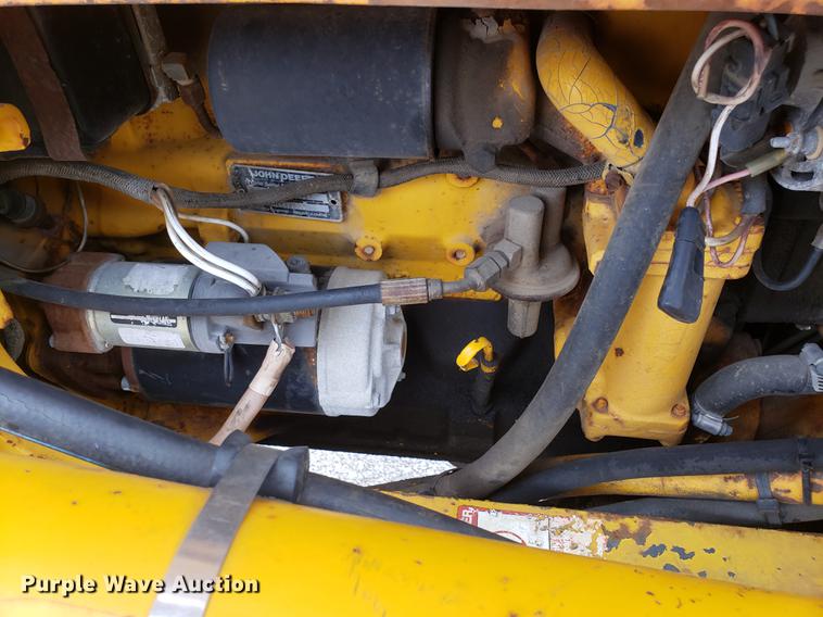 image for item DD4046 1991 John Deere 510C backhoe